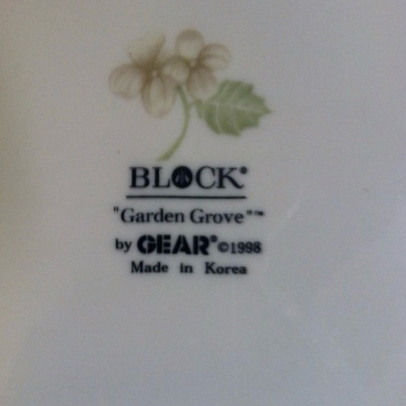 Block China “Garden Grove” by Gear Dinner Plate - Picture 2 of 6